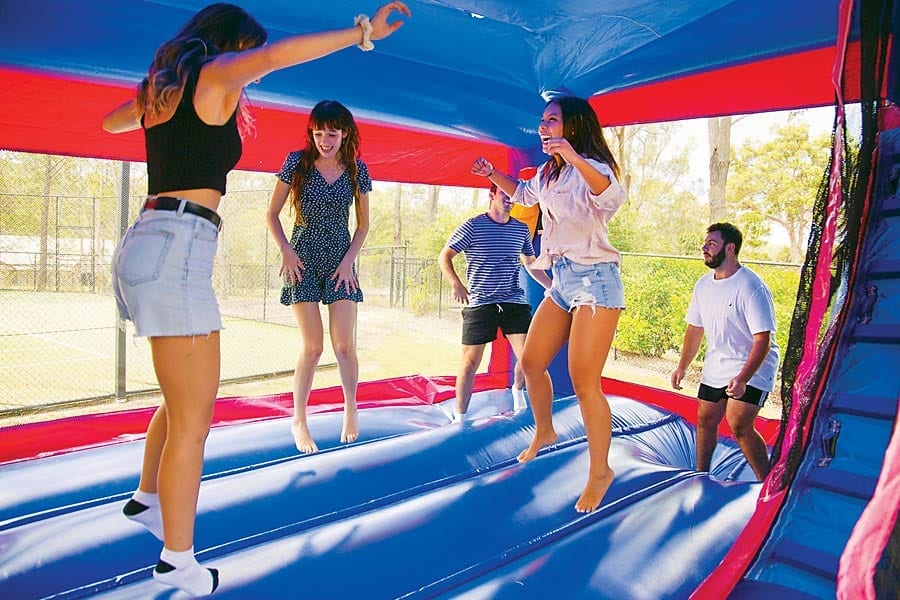 bouncy castle hire gold coast teens